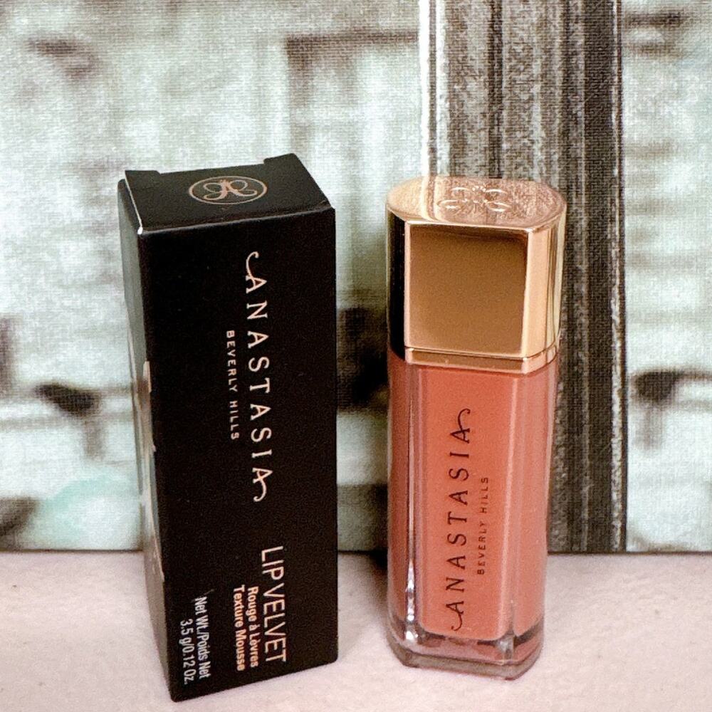 Anastasia Beverly Hills Lip Velvet Crush Peachy Beige